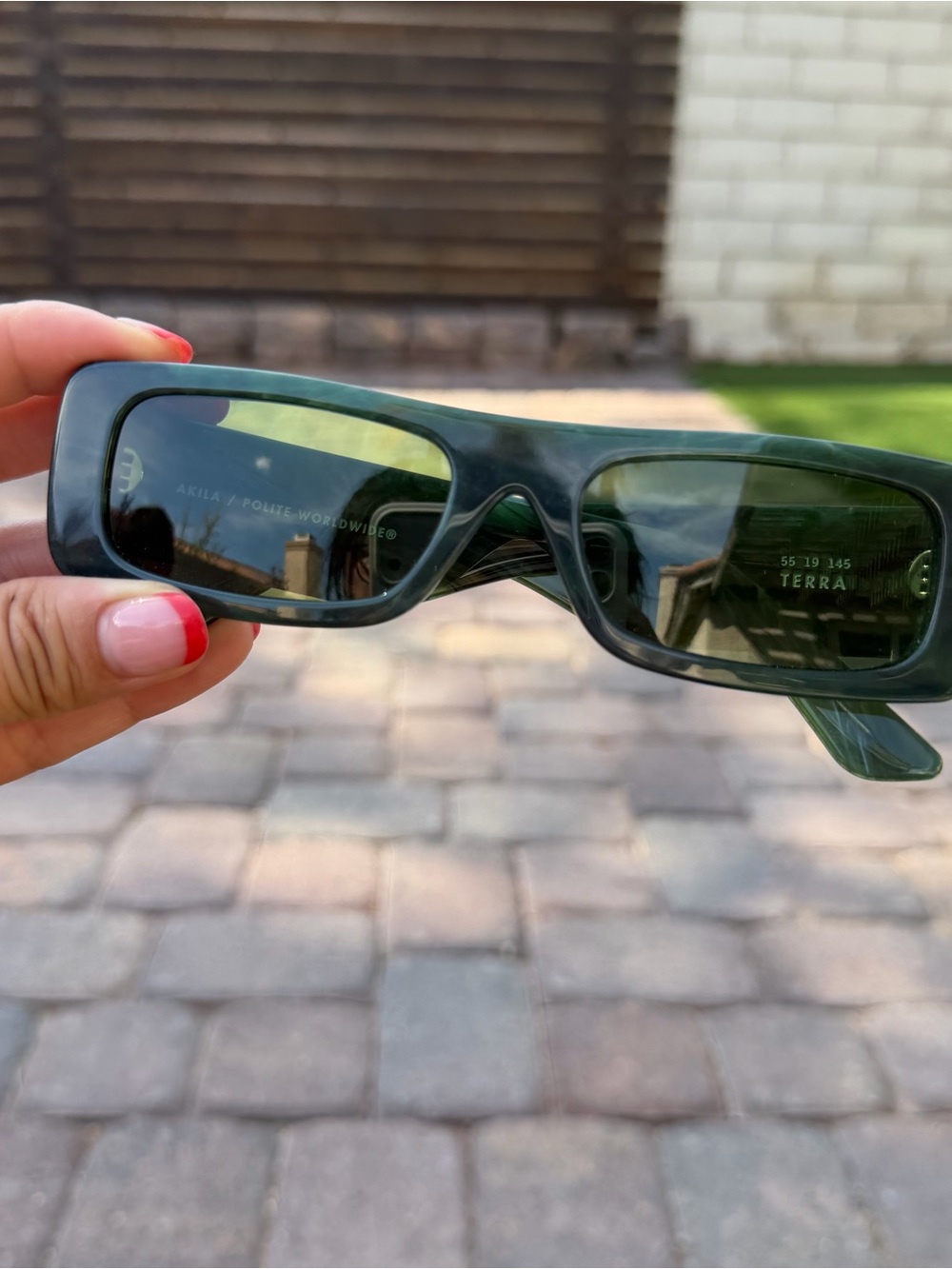 Terra Green Rectangular Sunglasses